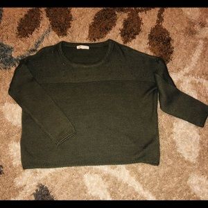💥3/$15 GUC. Beaded sweater (olive green)